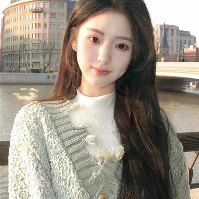 榆木湖边的房子